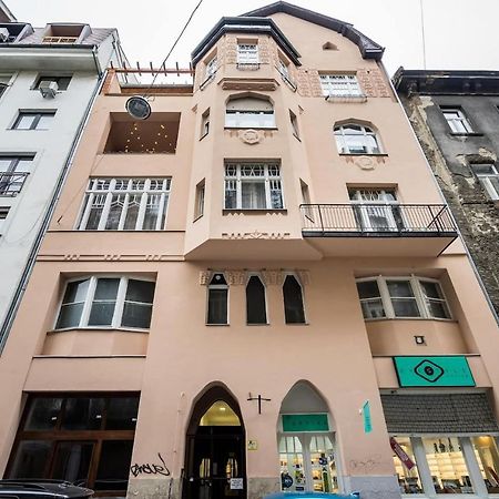 Bpr Calypso Home With A/C Budapest Exterior photo